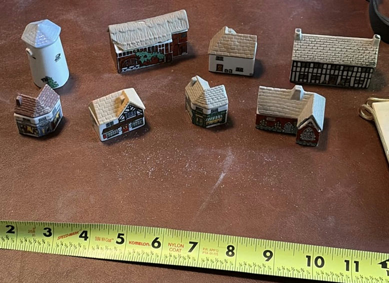 Ceramic Miniature Houses, Glass Bowls, Pitcher, Vase, and Decorative Tile - image 2 of 10