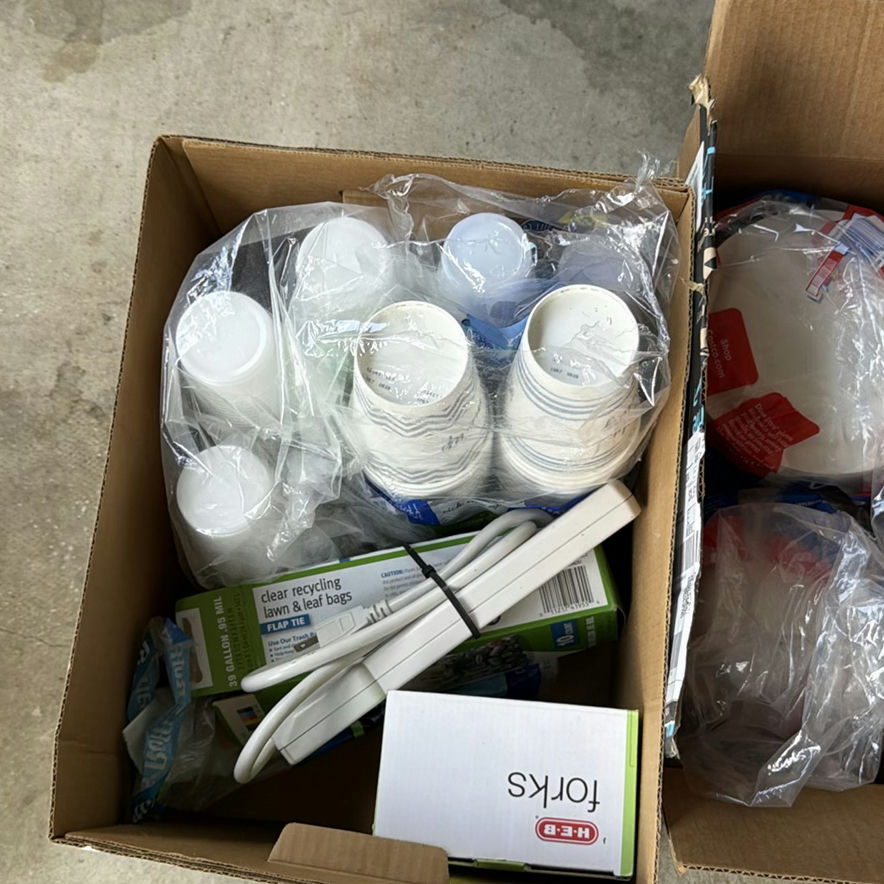 Assorted Disposable Kitchen and Household Supplies - image 5 of 5