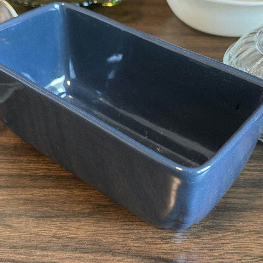 Assorted Glass and Ceramic Serving Dishes and Containers - image 6 of 6