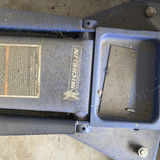 Michelin 3-1/2 Ton Hydraulic Floor Jack - thumbnail 4 of 4