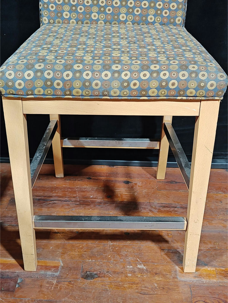 Lot of 2 Flexsteel Commercial Counter Stools - image 3 of 9