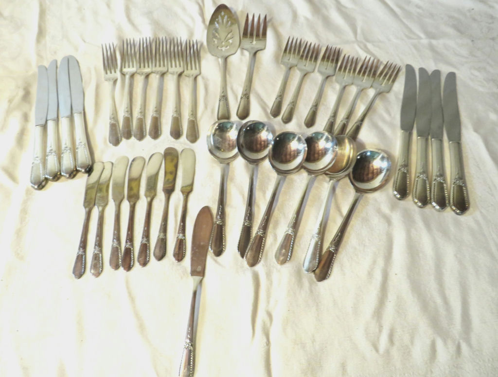 Vintage Simeon & Roger’s Flatware with Additional Spoons - image 1 of 11
