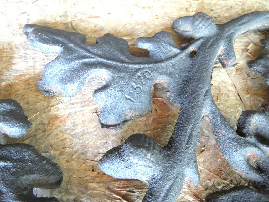 Vintage Ornamental Iron Architectural Panel Scroll Mexico 2/3 - image 2 of 4