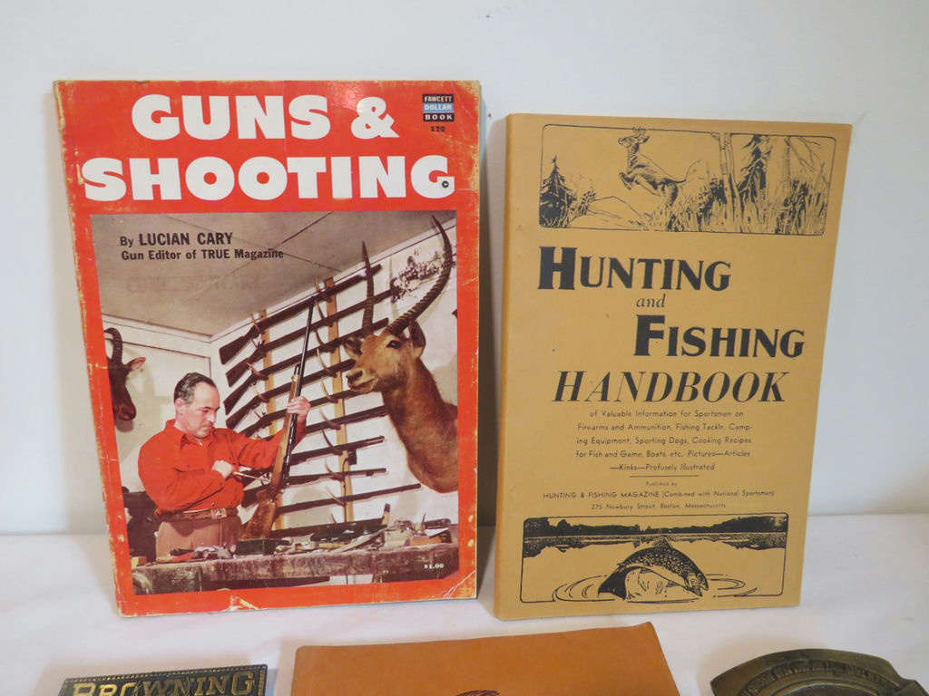Hunting Belt Buckles and Assorted Related Ephemera - image 3 of 9
