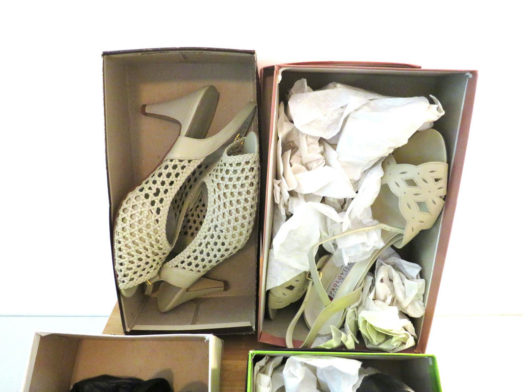 6 Pairs of Women's Designer Dress Sandals Slingback - image 3 of 20