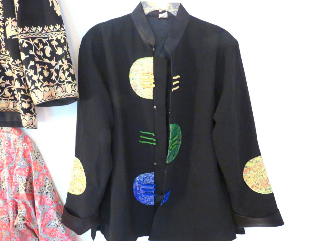 3 Women's Asian Theme Jackets - image 4 of 9