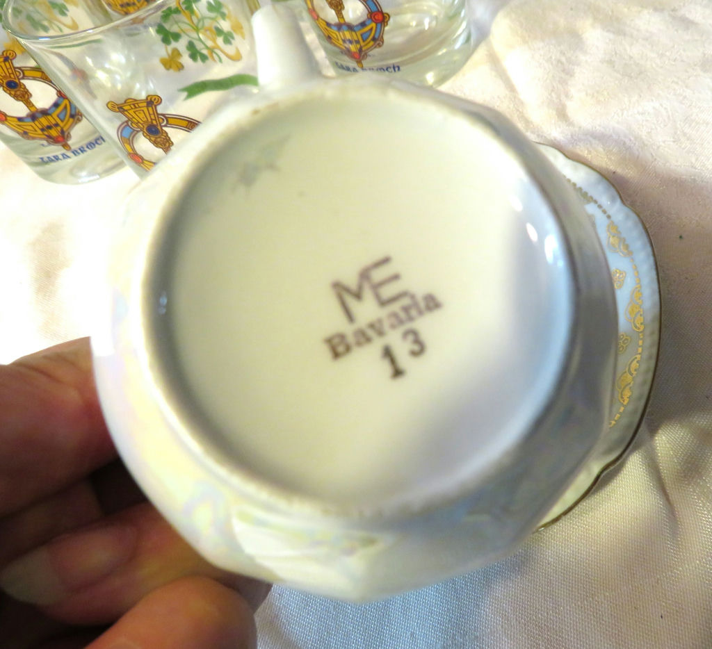 Irish Theme Plates and Glasses Belleek - image 7 of 9