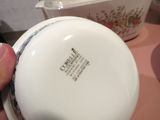 Corelle Covered Casserole with Lots of Bowls - thumbnail 5 of 7