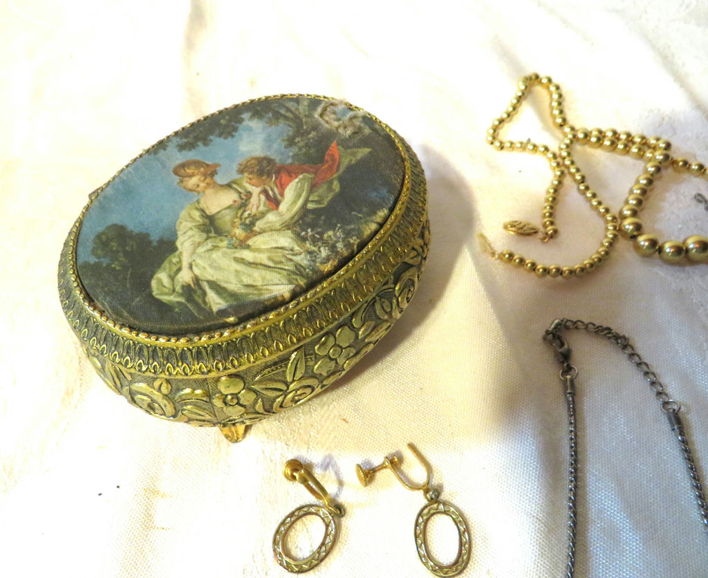 Vintage Costume Jewelry and Citizens Watch and Trinket Box - image 7 of 11