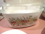 Corelle Covered Casserole with Lots of Bowls - thumbnail 2 of 7