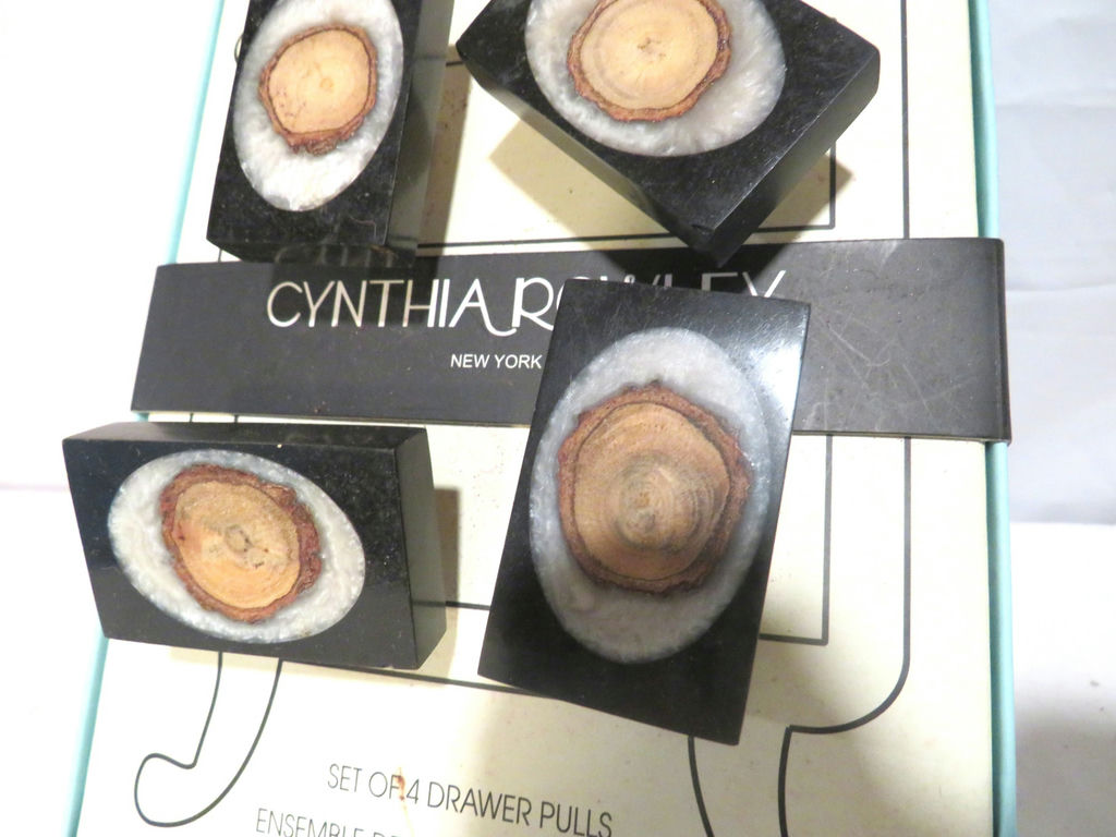 Vintage Cynthia Rowley Boxed Set 4 Agate Drawer Pulls - image 2 of 4