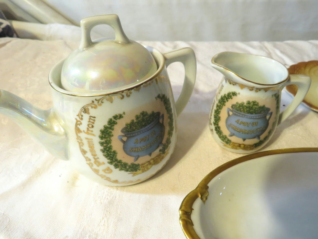 European Porcelain Serving Ware - image 3 of 13