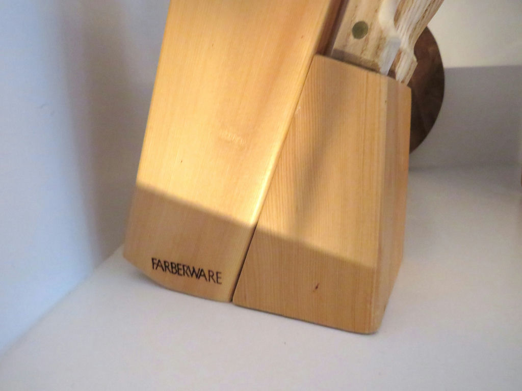 Farberware knives in Block Cutting Board and MCM Ice Bucket - image 8 of 8