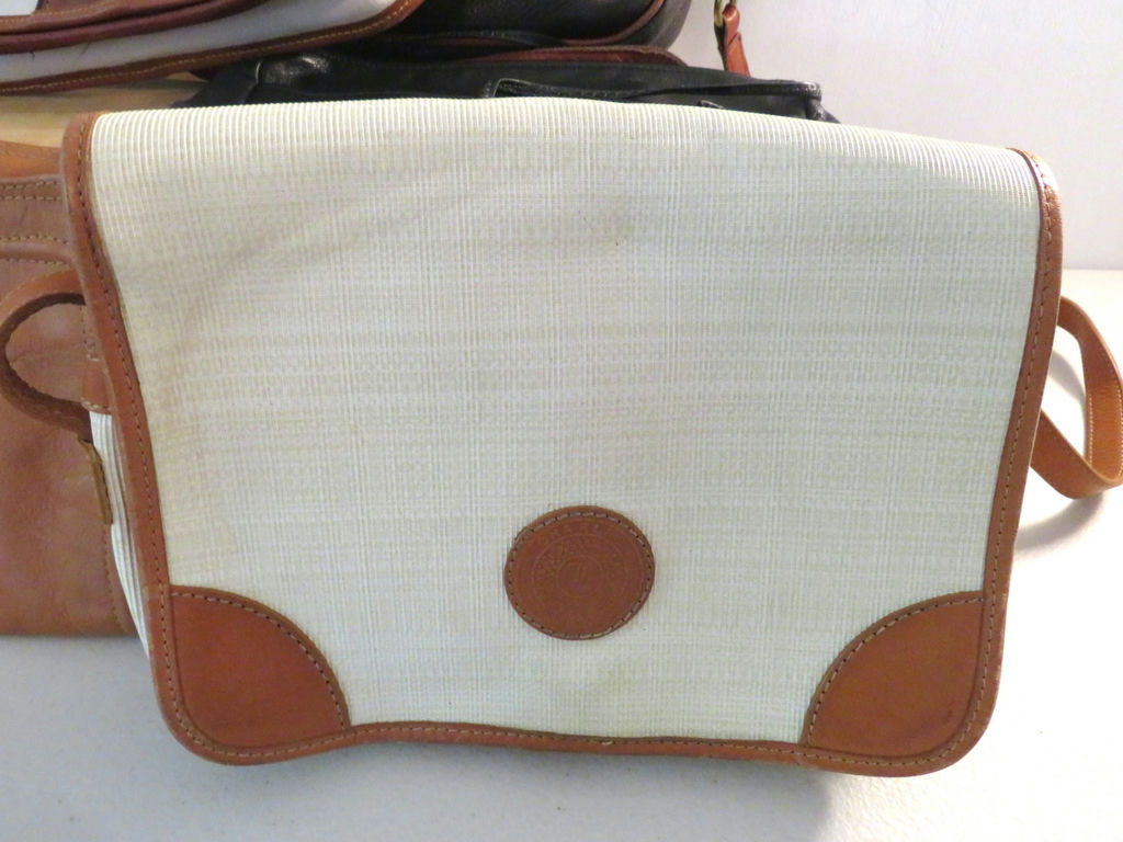 Variety of Leather Purses and Clutches - image 4 of 12