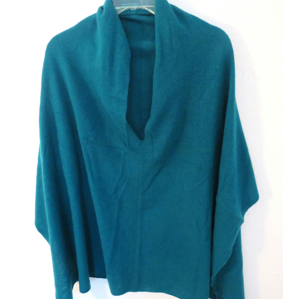 Claudia Nicole 100% Cashmere Wrap - image 1 of 4