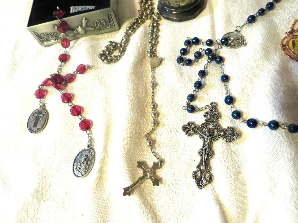 Religious Rosaries Pins Necklace - image 2 of 10