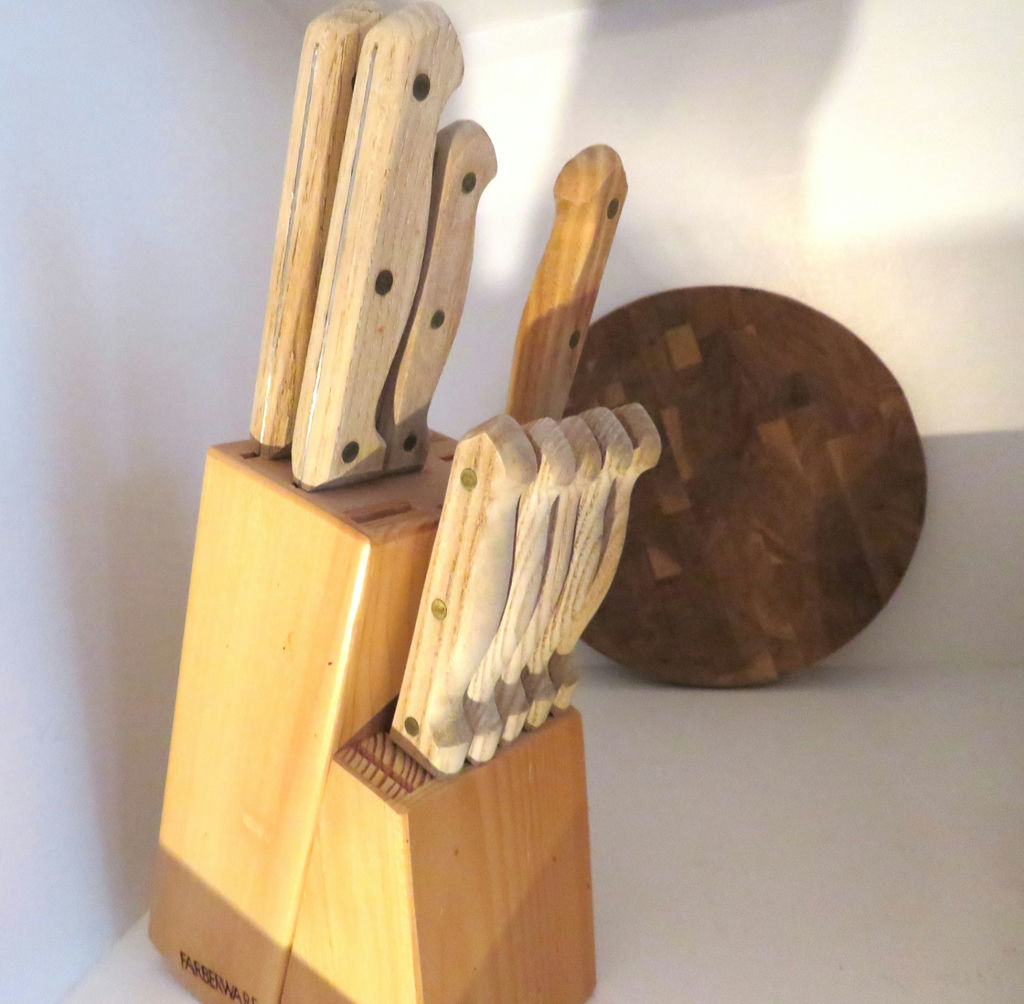 Farberware knives in Block Cutting Board and MCM Ice Bucket - image 6 of 8