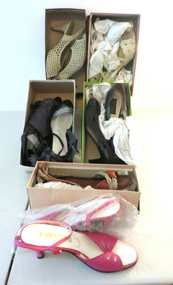 6 Pairs of Women's Designer Dress Sandals Slingback - Image 1 of 20