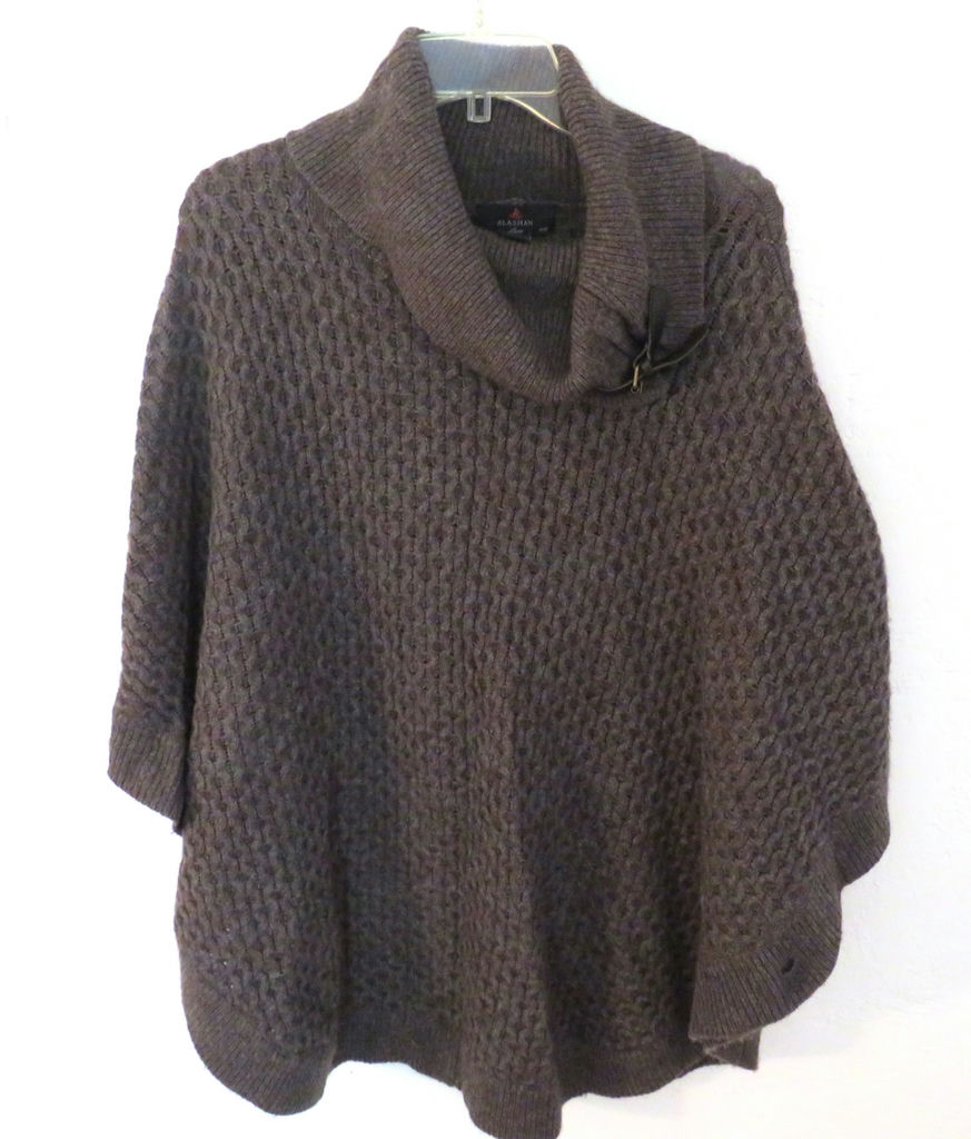 Alashan Cashmere and Merino Wool Cape - image 5 of 5
