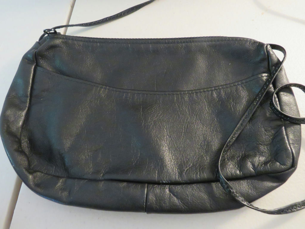 Variety of Leather Purses and Clutches - image 9 of 12