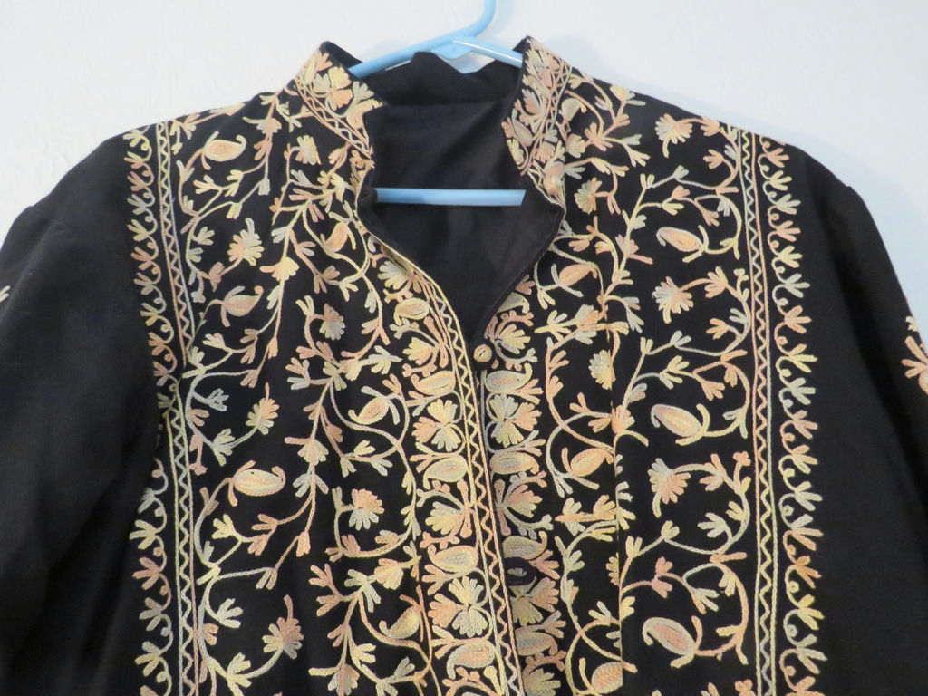3 Women's Asian Theme Jackets - image 7 of 9
