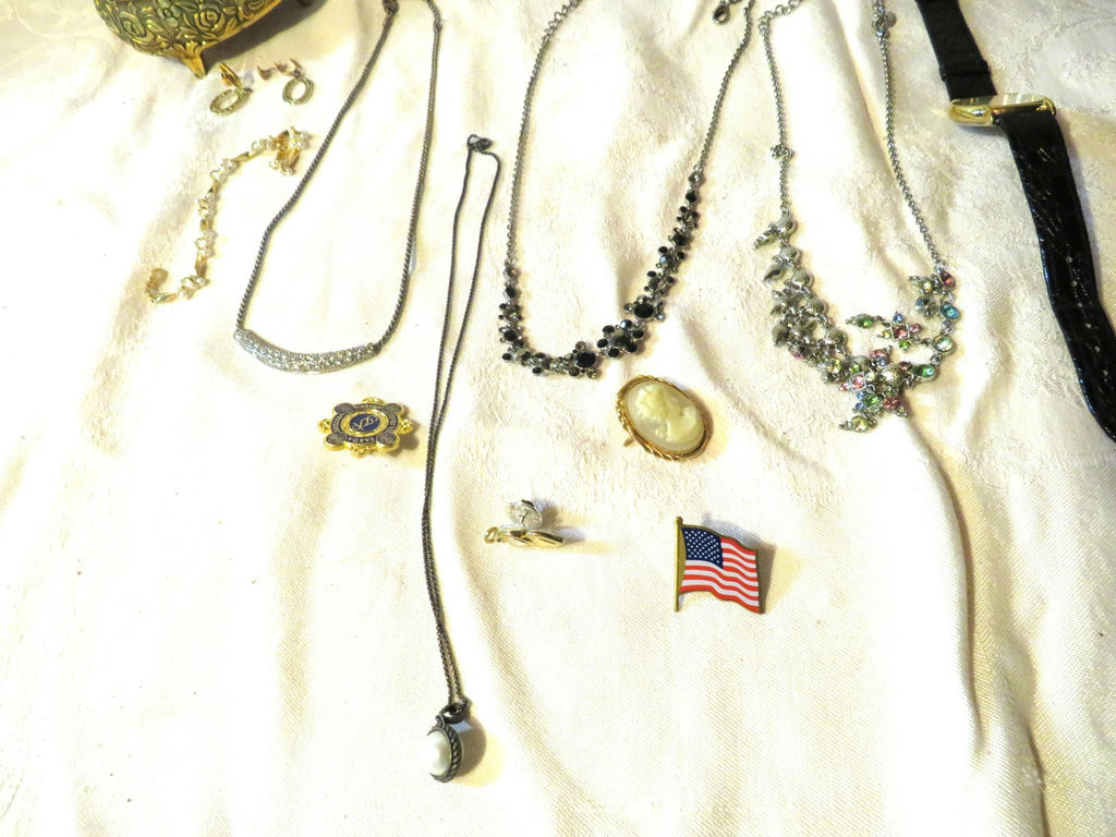 Vintage Costume Jewelry and Citizens Watch and Trinket Box - image 3 of 11