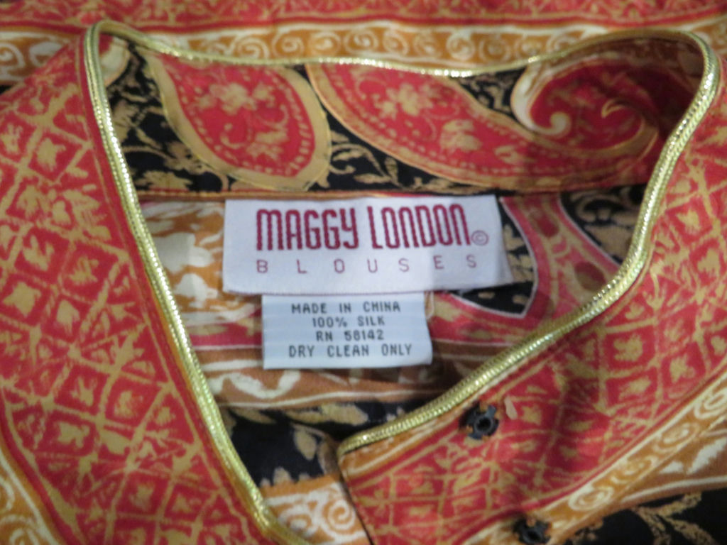 Assorted Silk Women's Clothing Pants Skirts and Tops - image 10 of 17