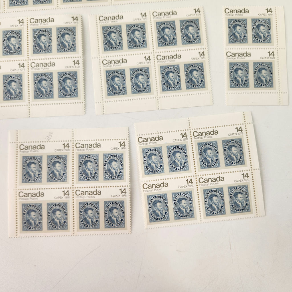 Lot of 32 1978 CAPEX 1978 Canada Post Stamps - image 4 of 5
