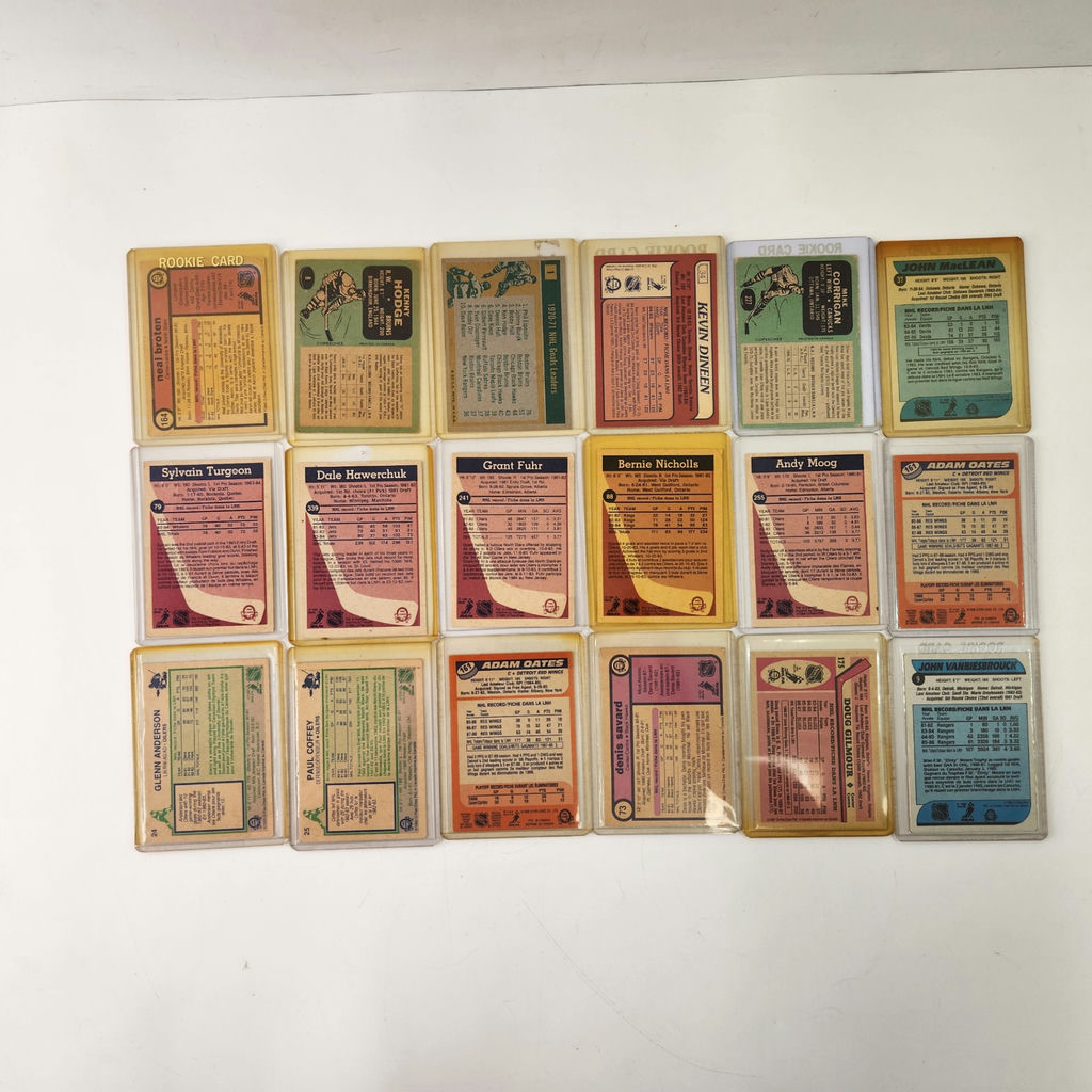 1970's 1980's O-Pee-Chee Hockey Cards - image 5 of 5