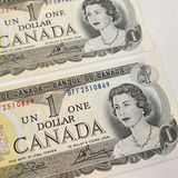 1973 Canadian $1 Notes Sequencial Pairs - thumbnail 6 of 7