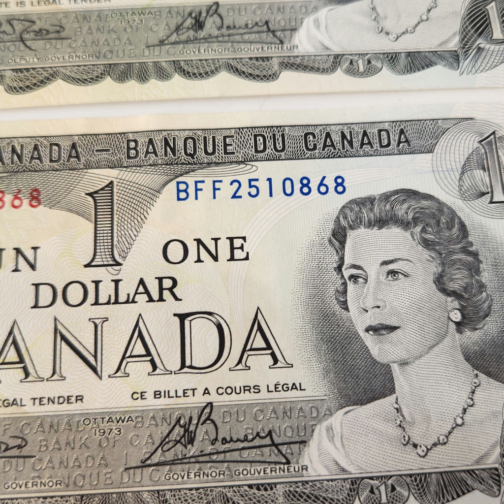 1973 Canadian $1 Notes Sequencial Pairs - image 5 of 7