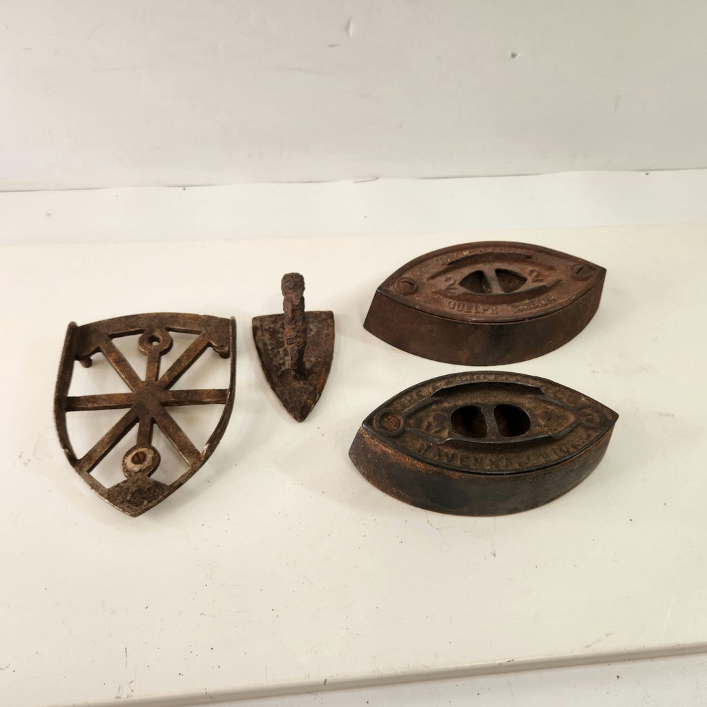 Vintage Sad Irons - image 1 of 9