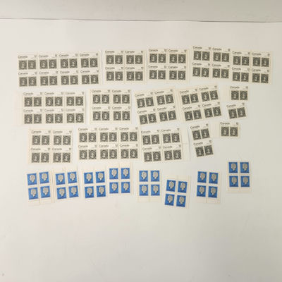 ~90 Canada Post 1978 12 cent stamps - Image 1 of 5