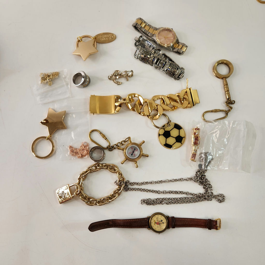 Assorted Costume Jewelry Rings Bracelets Watches+ - image 3 of 4