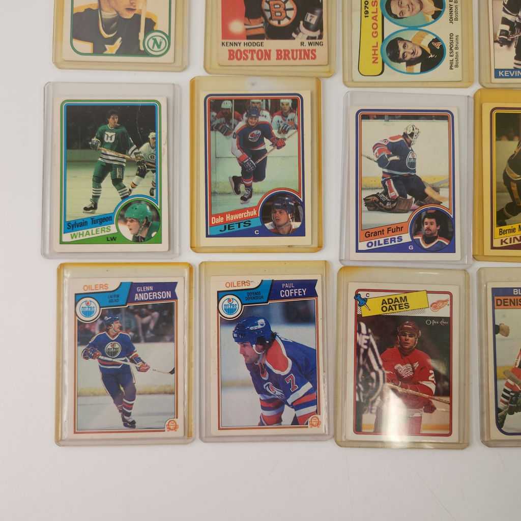 1970's 1980's O-Pee-Chee Hockey Cards - image 3 of 5