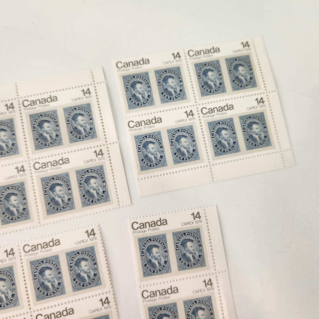 Lot of 32 1978 CAPEX 1978 Canada Post Stamps - image 3 of 5