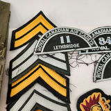 1990s Royal Canadian Army Ammo Pouches, Patches, Pins, Service Medal, Epaulettes - thumbnail 6 of 10