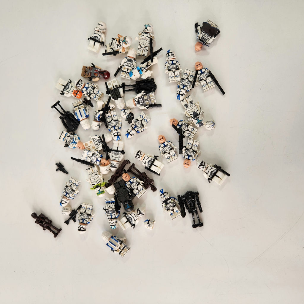 Assorted Miniature Star Wars Figurines + Accesories UNBRANDED - image 1 of 6