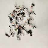 Assorted Miniature Star Wars Figurines + Accesories UNBRANDED - thumbnail 1 of 6