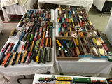 Huge HO Train Collection  - thumbnail 14 of 16