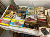 Huge Lot of HO Train Parts and Accessories - thumbnail 5 of 18