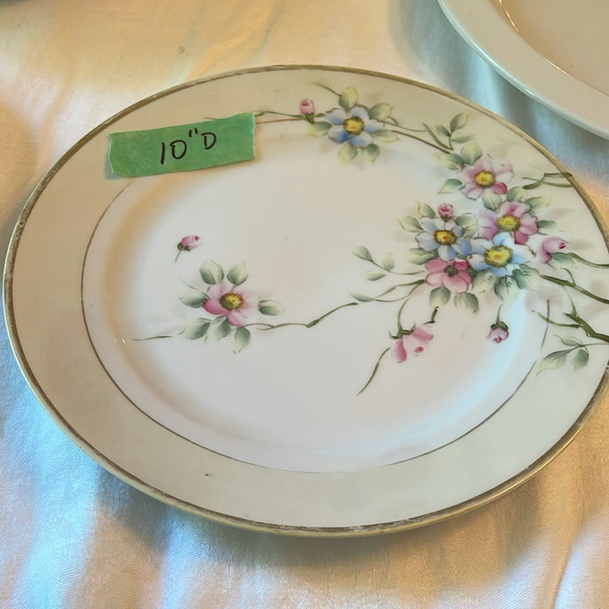 Vintage Serving Pieces - image 3 of 10