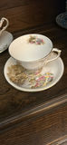 9 Teacups and Saucers - thumbnail 22 of 28
