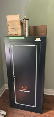 Huntshield 24-Gun Cabinet with extras - Image 1 of 20
