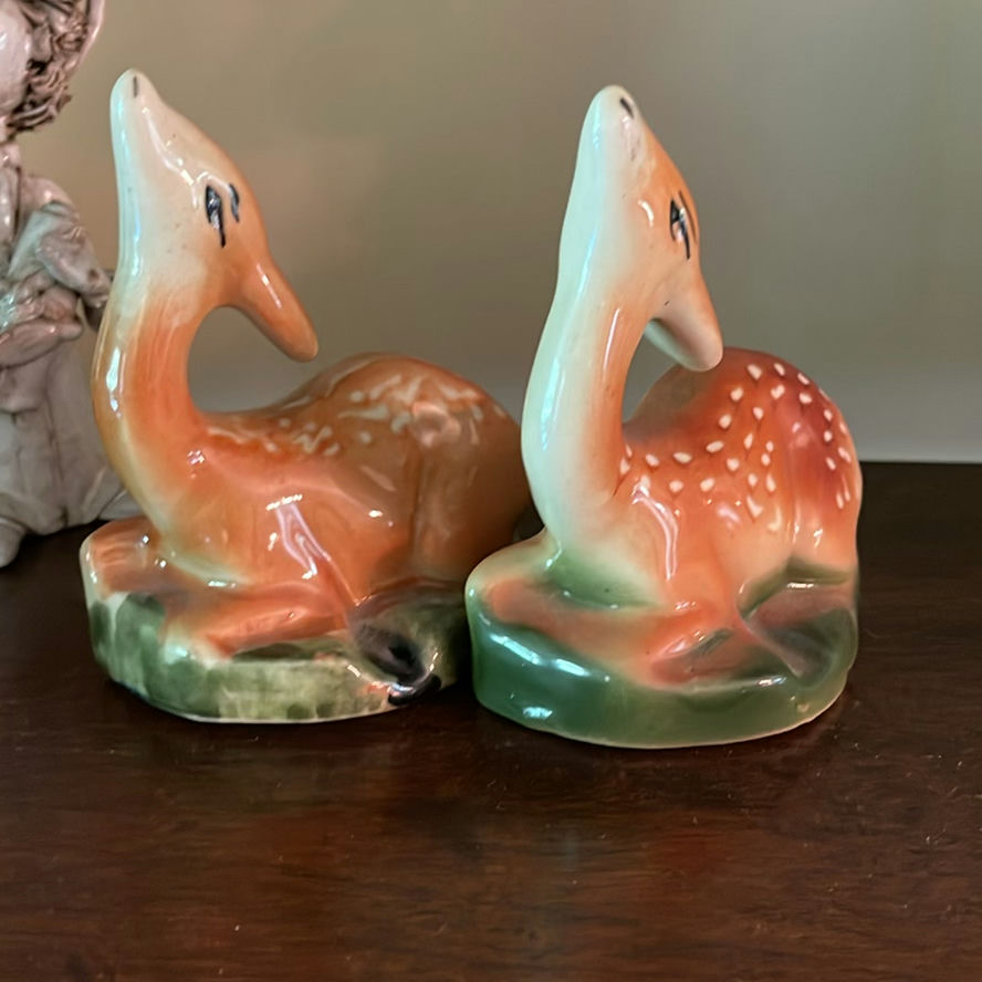 Vintage Decor - image 6 of 15