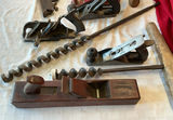 Collection of vintage woodworking hand tools - thumbnail 2 of 5