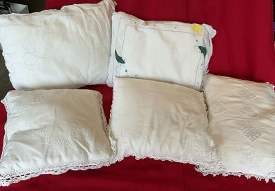White embroidered linens set (pillowcases, napkins, runners) - Image 1 of 4