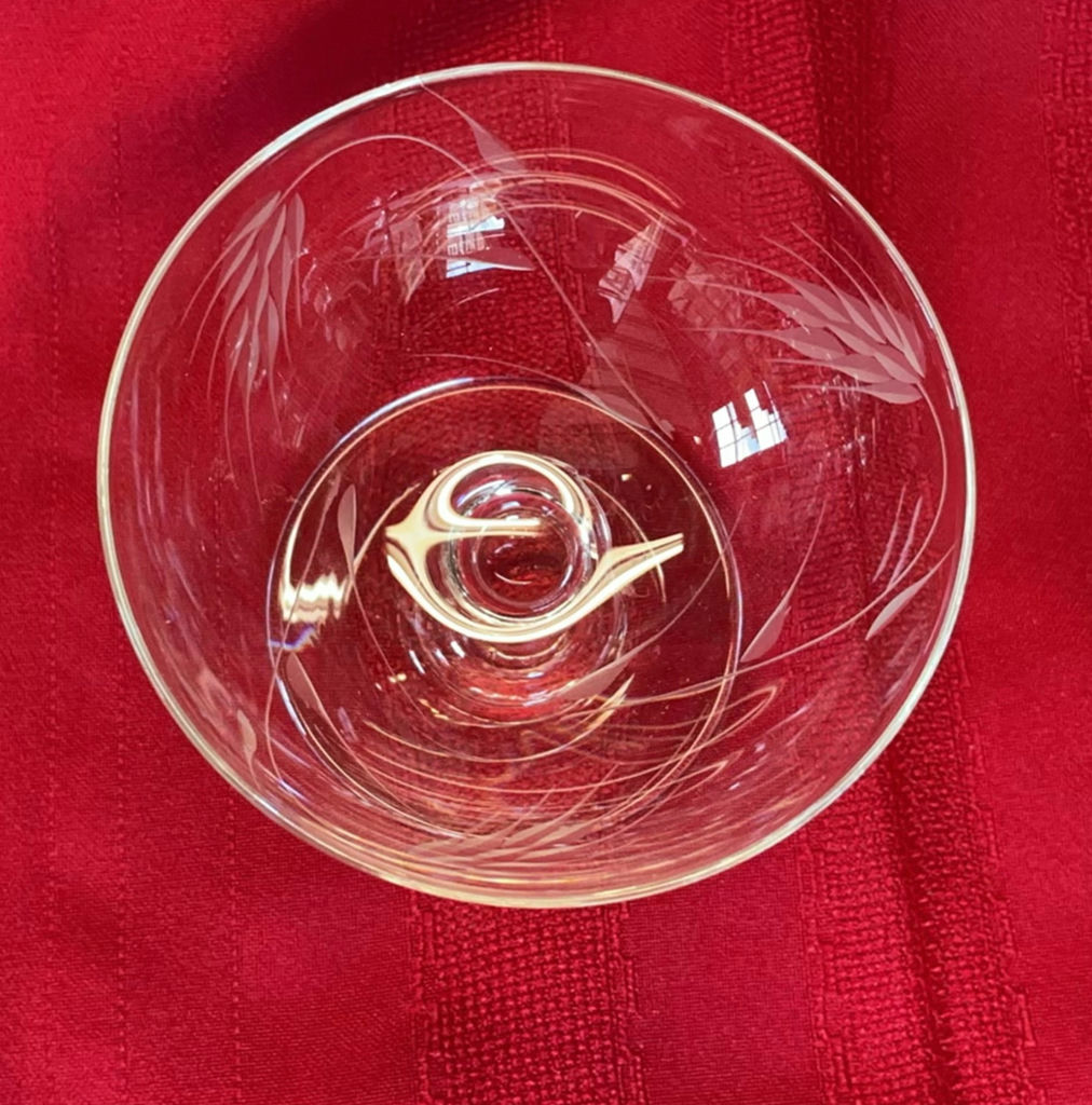 9 Vintage Etched Champagne Glasses - image 3 of 3