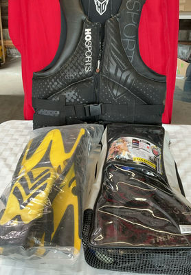 Diving and Snorkeling Gear Set - Image 1 of 10