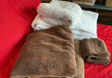 3 White Bath Rugs, Brown Towels - thumbnail 3 of 3